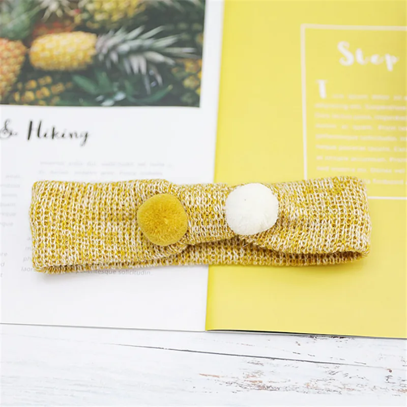 5pcs/lot Newest Fashion Cute White Pom Pom Newborn Soft Hairbands Solid Knitting Wool Headbands Headwear Accessories - Цвет: yellow