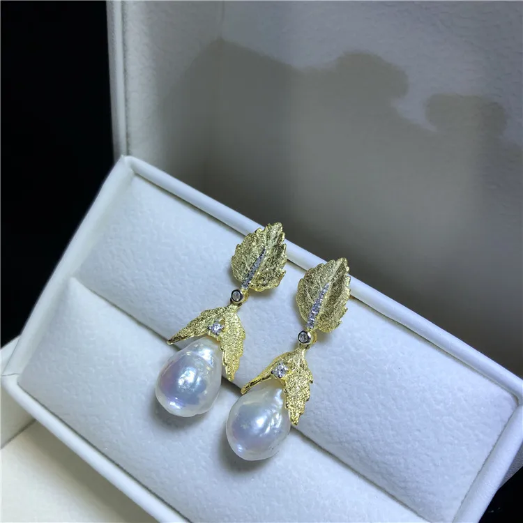 

Elegant Leaf Keshi Pearl Earrings Baroque Pearl Dangle Earrings Women Handmade Earrings Jewelry Gifts