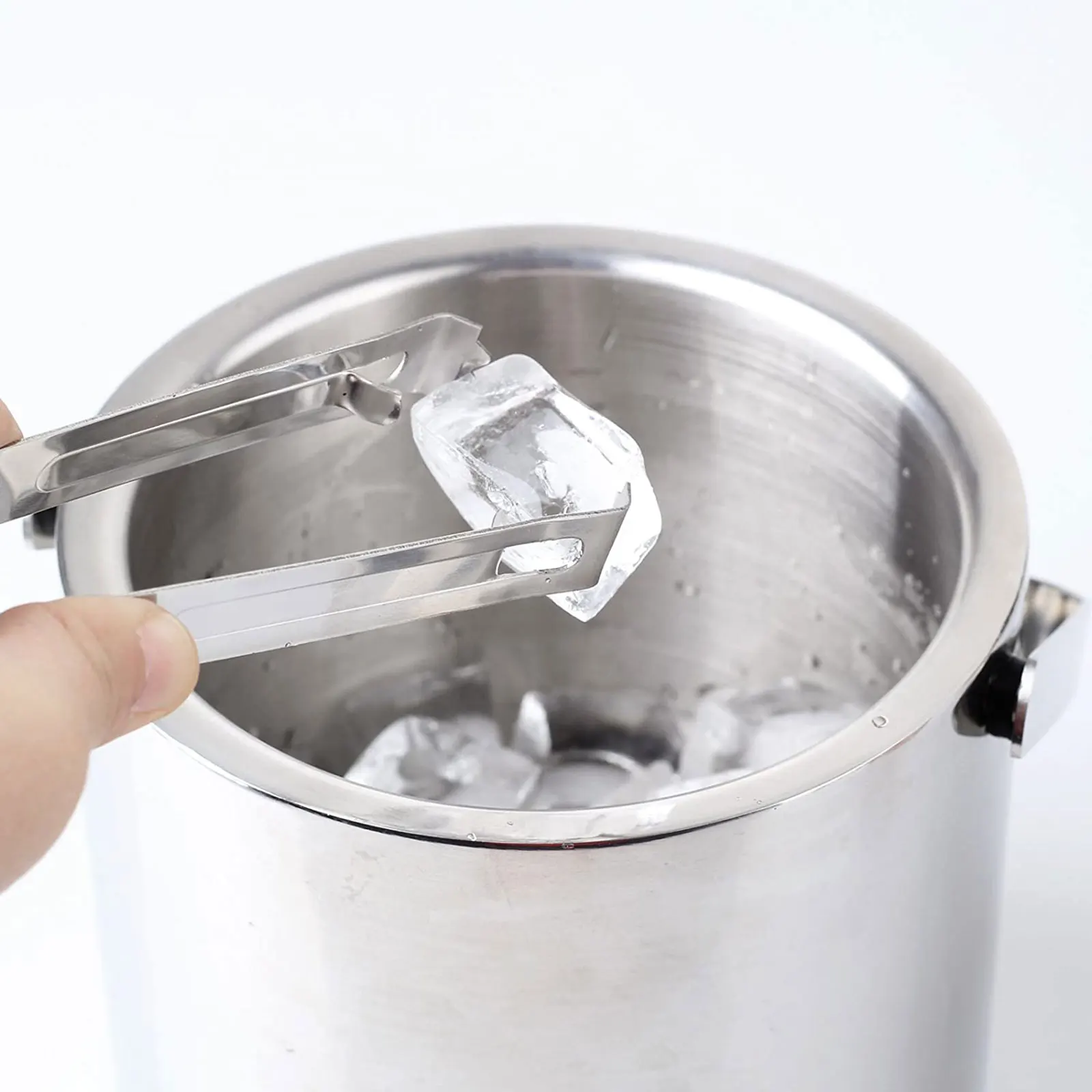 https://ae01.alicdn.com/kf/Hb957e92cb409461690c45648532ffbb4D/Double-Wall-Ice-Bucket-1-3L-3-2L-Stainless-steel-Ice-Cube-Container-with-ice-tong.jpg