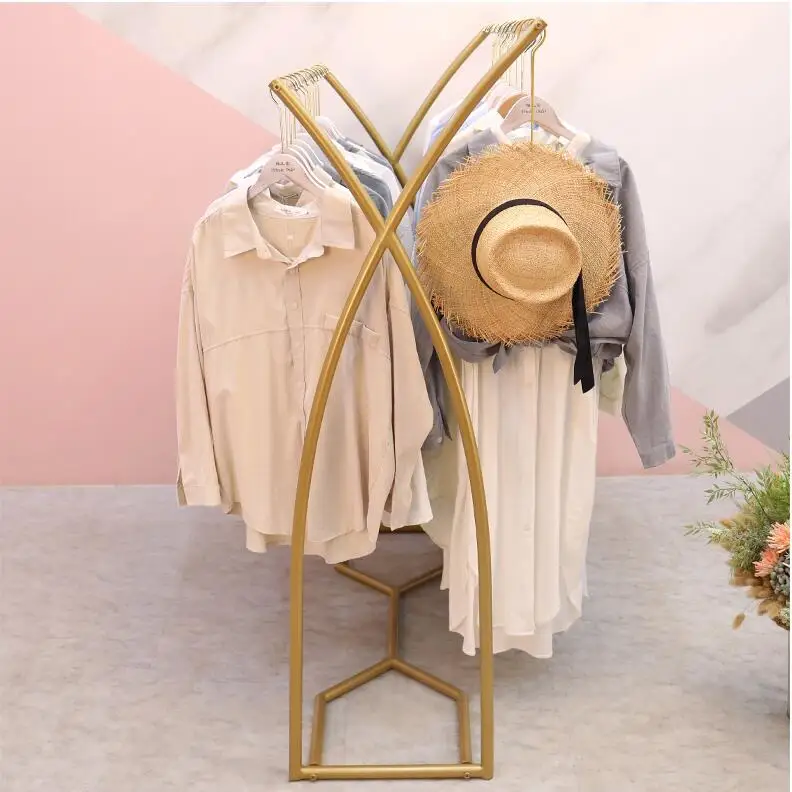 

Golden Nakajima floor stand, simple clothing store display rack, double row rack, middle rack, parallel bar side hangers
