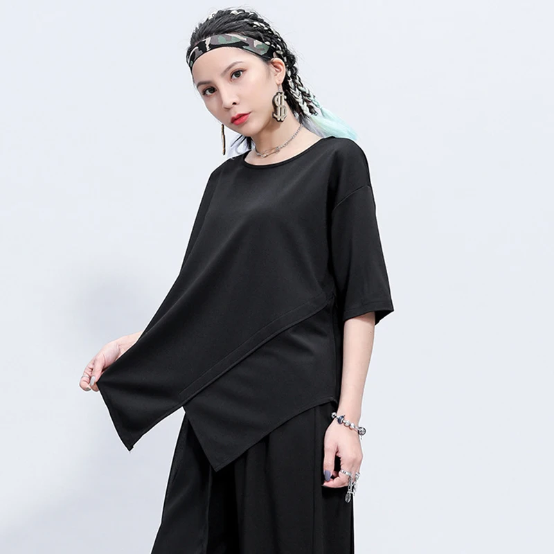 [EAM] Women Black Irregular Big Size T-shirt New Round Neck Three-quarter Sleeve  Fashion Tide  Spring Summer 2020 1Z356