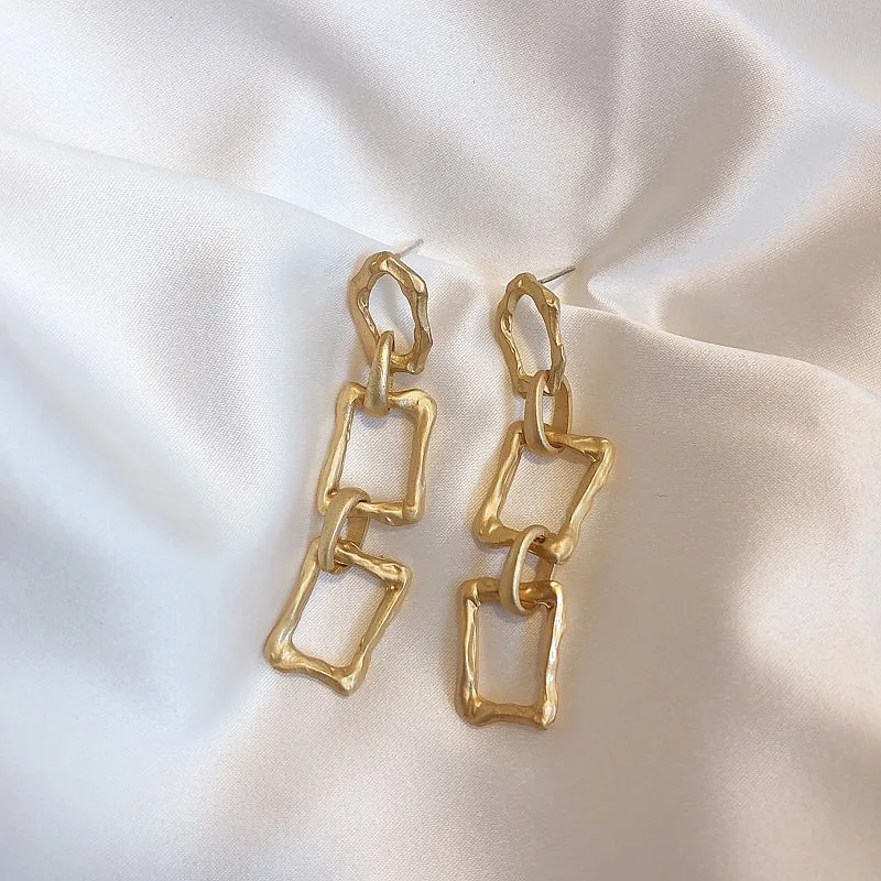 Богемные металлические геометрические длинные серьги-гвоздики неправильной