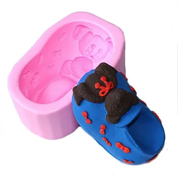 

100pcs/lot Shoes with Winnie Silicone Mold Cake Decoration Fondant Cake 3D Food Grade Soap Chocolate Cookies Moulds Tool SQ129