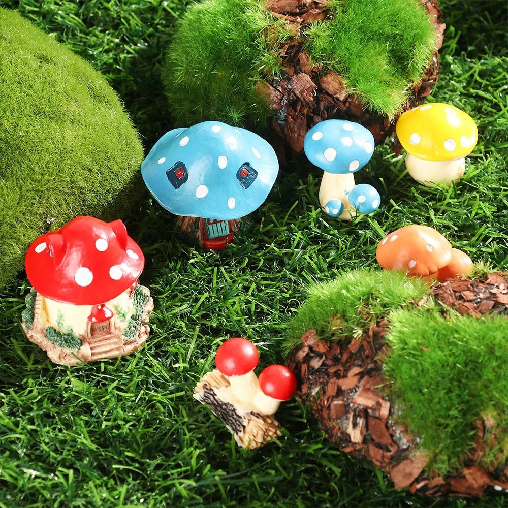 Miniature Mushroom House Micro Landscape Gnome Terrarium Mushroom Figurines 