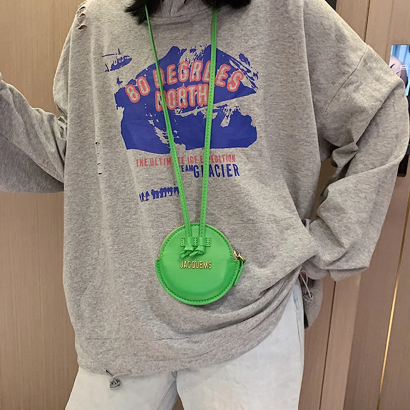 

New type of pocket coin pocket pocket Necklace bag with concave shape in 2019