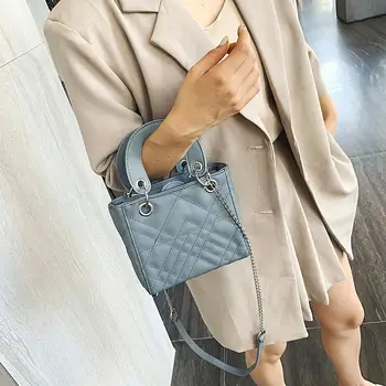 

Hot Sale Handbags Not Easy to Damage Ladies Leather Handbags Women Solid Color Chain Tote Large Capacity Shoulder Bag