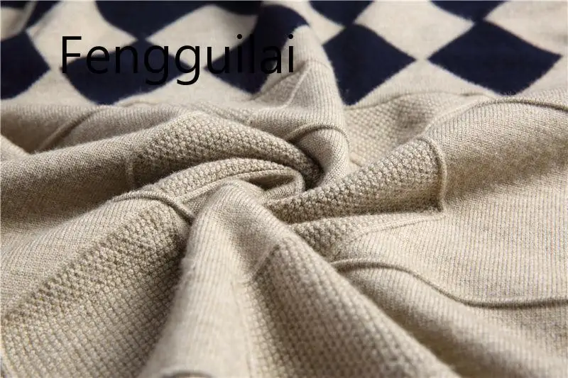 Cashmere Wool Sweater Men 2020 Autumn Winter Slim Fit Pullovers Men Argyle Pattern V-Neck Pull Homme Christmas Sweaters