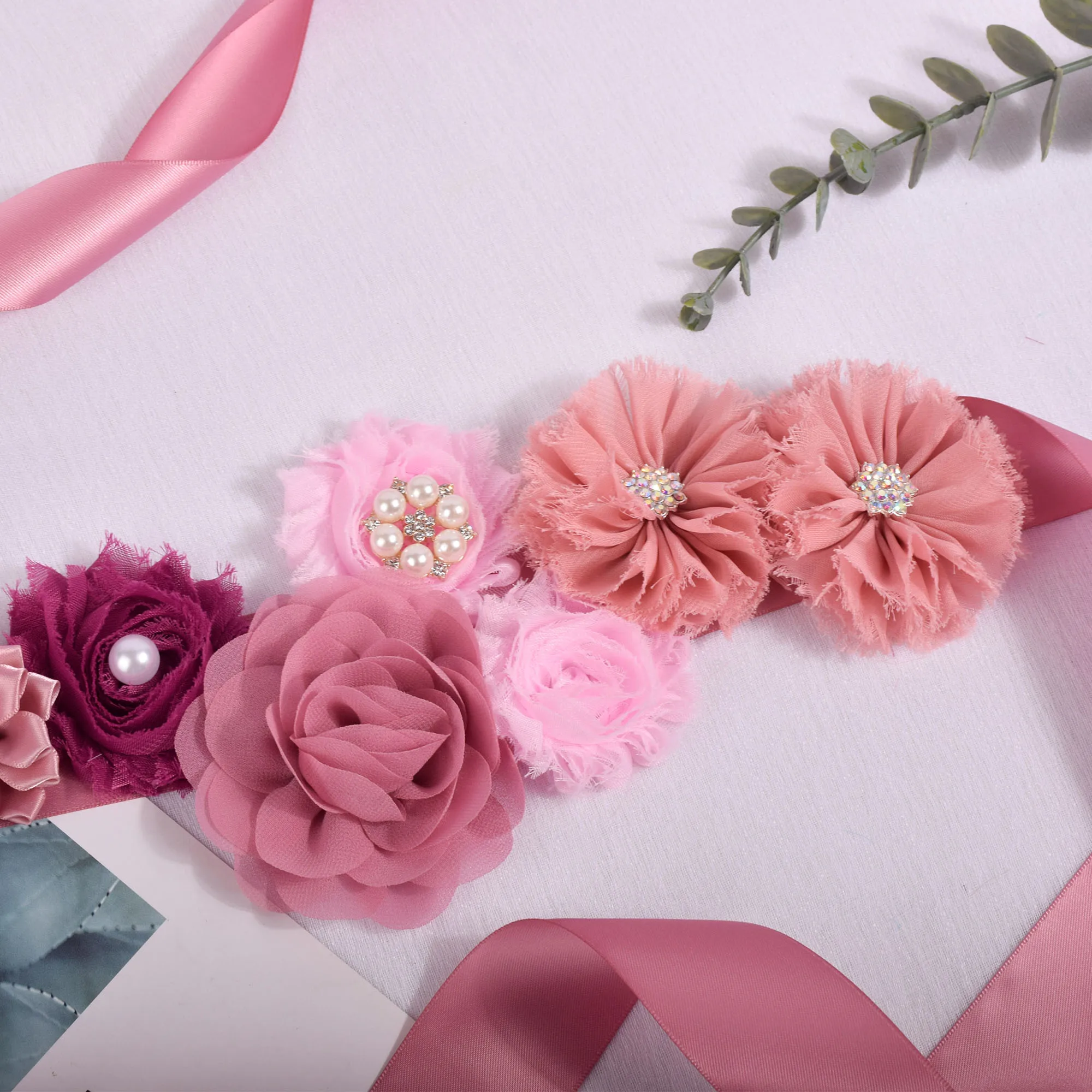 Purtulle Maternity Sash Women Dusty Rose Flower Sash Pregnancy Belly Belt Bridal Ribbon Cummerbunds Wedding Dress Waist Belt