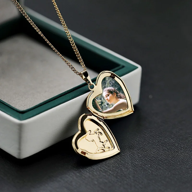 1 Pc Plated Gold Heart Shaped Friend Photo Picture Frame Locket Unicorn Pendant Necklace Romantic Fashion Jewelry Nice Gift