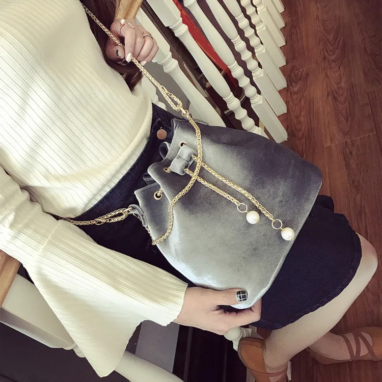 

2017 New Style WOMEN'S Bag Korean-style Fashion Pearl Chain Bucket Bag Woolen Cloth Shoulder Diagonal Small Bag Large Small