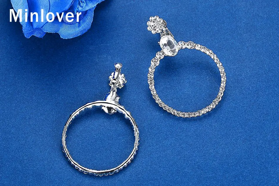 Minlover цветок горный хрусталь Круглый серебряного цвета круглые Клипсы Серьги без пирсинга для женщин Свадебные украшения MEH1635
