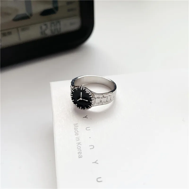 

Contracted ShouBiaoShi design ring ring female strong personality niche index finger ring jewelry
