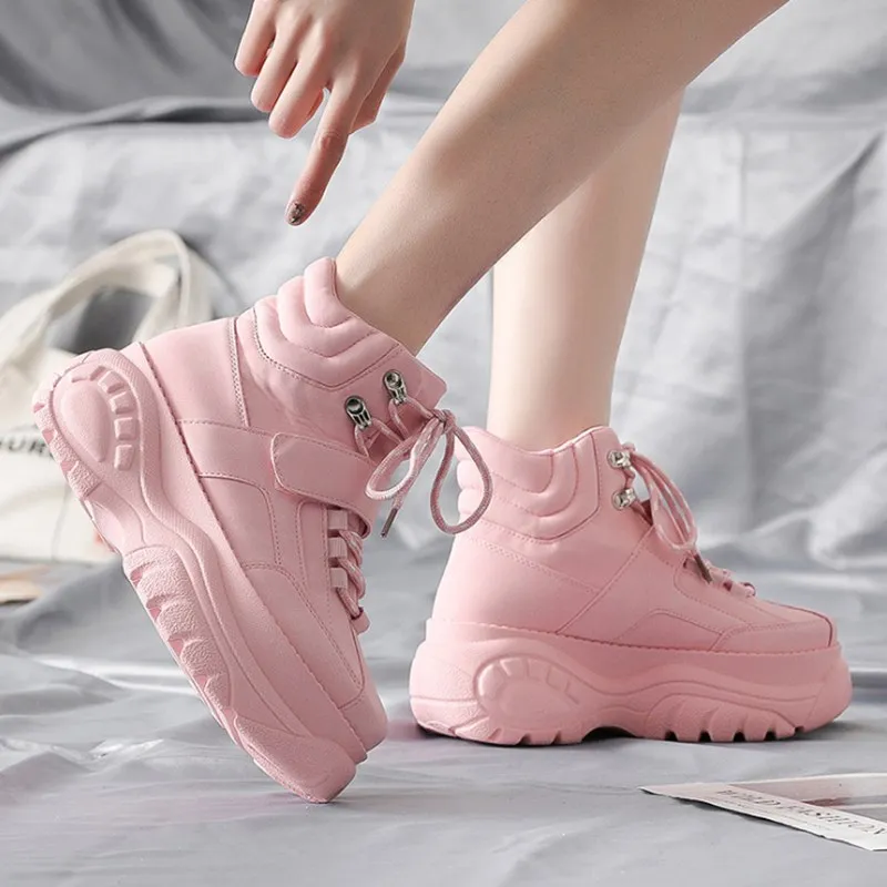 

New Women's Boots Autumn Chunky Sneakers Women Platform Boots Female Winter Boots Keep Warm Booties Increase Height Women Shoes