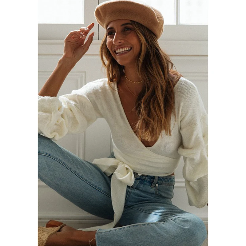 Women Sweaters And Pullovers Sale 2019 Knitwear Europe The New Autumn Winter Women's Long-sleeved With A Deep V-neck Shirt Women Sweaters And Pullovers Sale 2019 Knitwear Europe The New Autumn Winter Women's Long-sleeved With A Deep V-neck Shirt