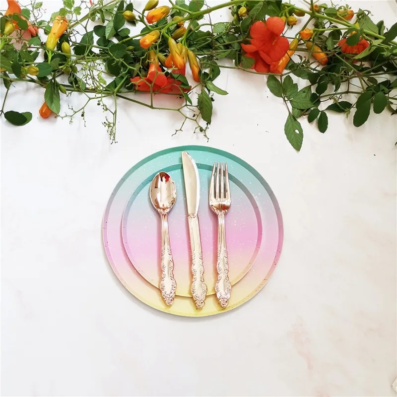 Радужный цвет круглая плоская одноразовая Праздничная бумажная посуда на день рождения Свадебная тарелка для пикника