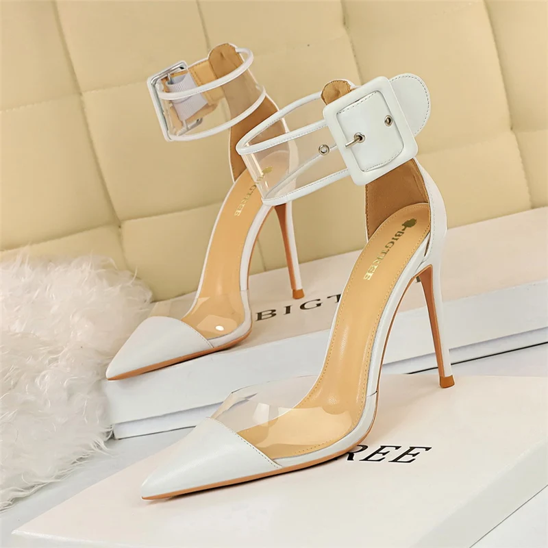 Женские сандалии на высоком каблуке 10 см желто-белые с ремешком для зачистки