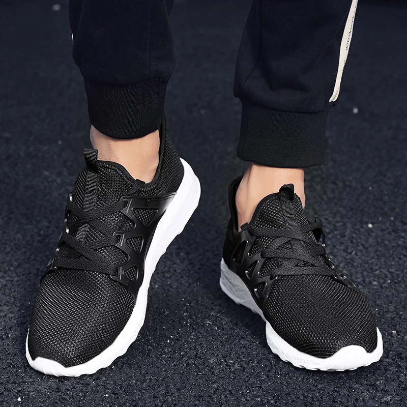 2020 Summer Breathable Light Outdoor Sports Shoes Running Soft Comfortable Casual Men Shoes Sneakers Zapatos Para Hombre