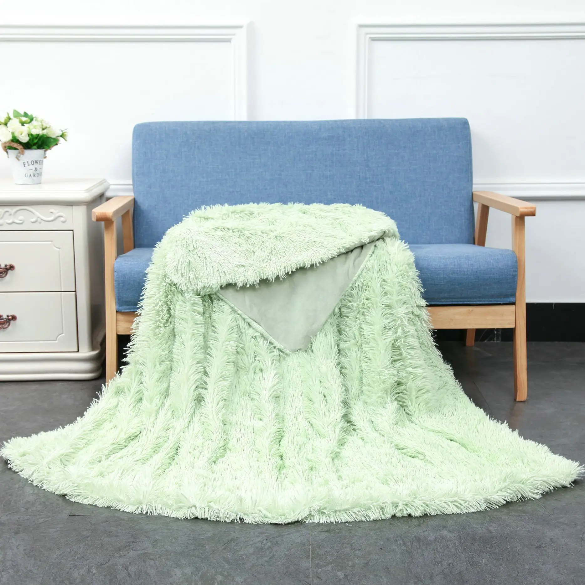 Mint Green Fluffy Blanket atelieryuwa.ciao.jp