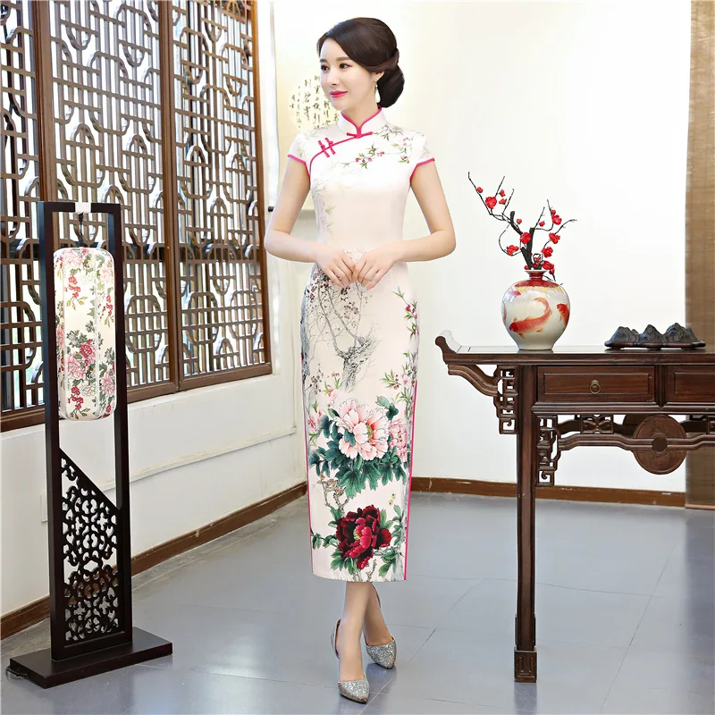 

Open Rain 2019 Autumn And Winter New Style Catwalks Long Cheongsam Light Pink Flower Debutante Wind Debutante-Style Cheongsam