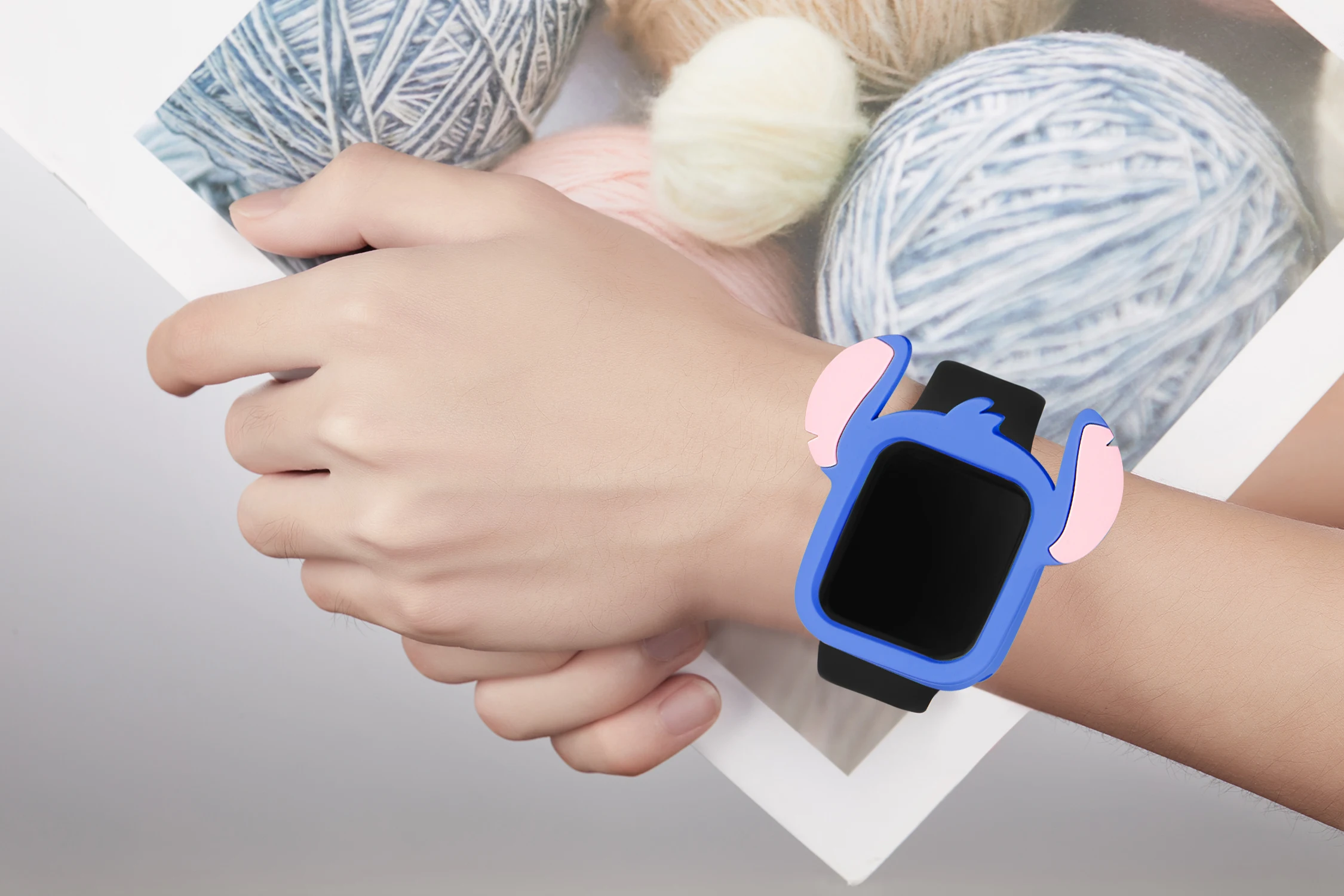 Cute cartoon soft silcone watch Case For apple watch 5 4 40/44mm Full Body Protective Frame Shockproof Cover For iwatch 5 4 40mm