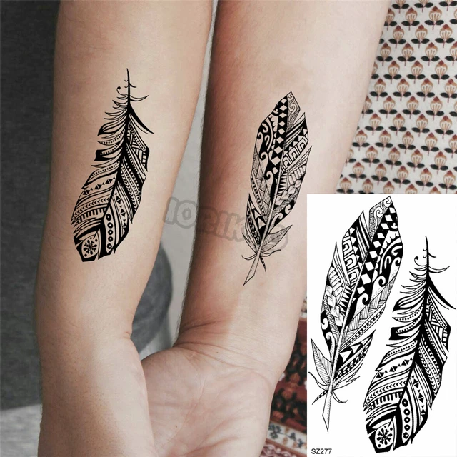 Freccia Con Piume Tribali Punte Di Freccia E Piume Indiane Boho Decorative Schizzo Del Tatuaggio Azteco Nativo 34102631