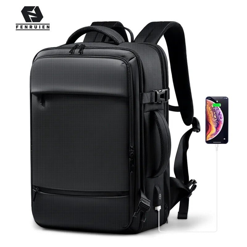 Laptop Backpack,17 Inch Travel Lightweight Backpack with USB Charging Port-Portuguese Football Illustration