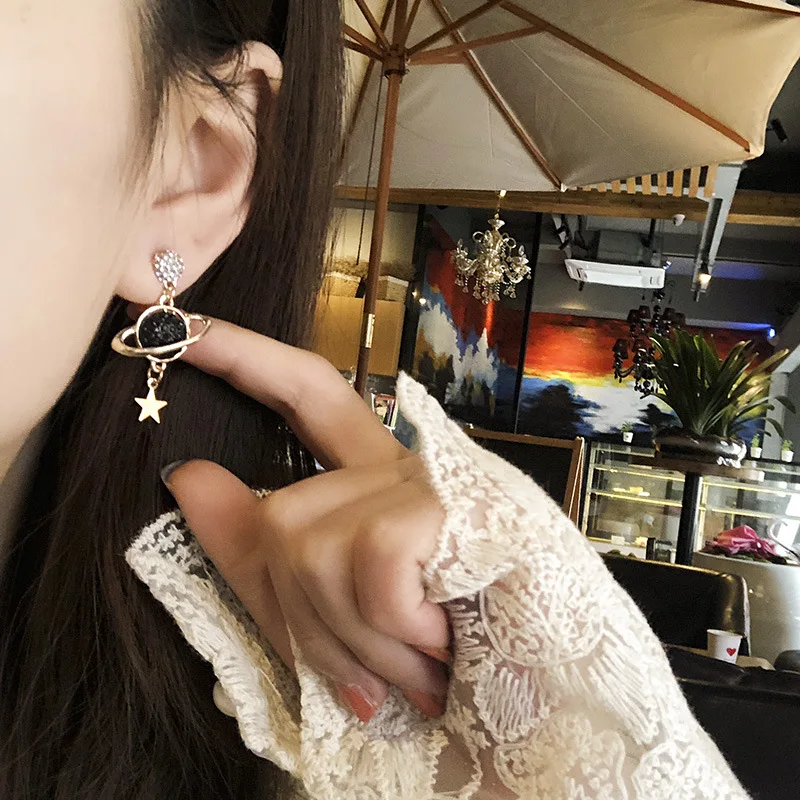 10851980663_625885689