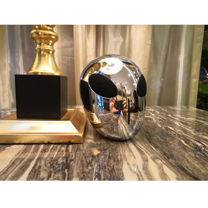 Silver Alien X18 Wireless Speaker Bluetooth Speaker Portable Subwoofer Multipurpose Computer PC Speaker MP3 Player FM Radio U disk - Цвет: Silver