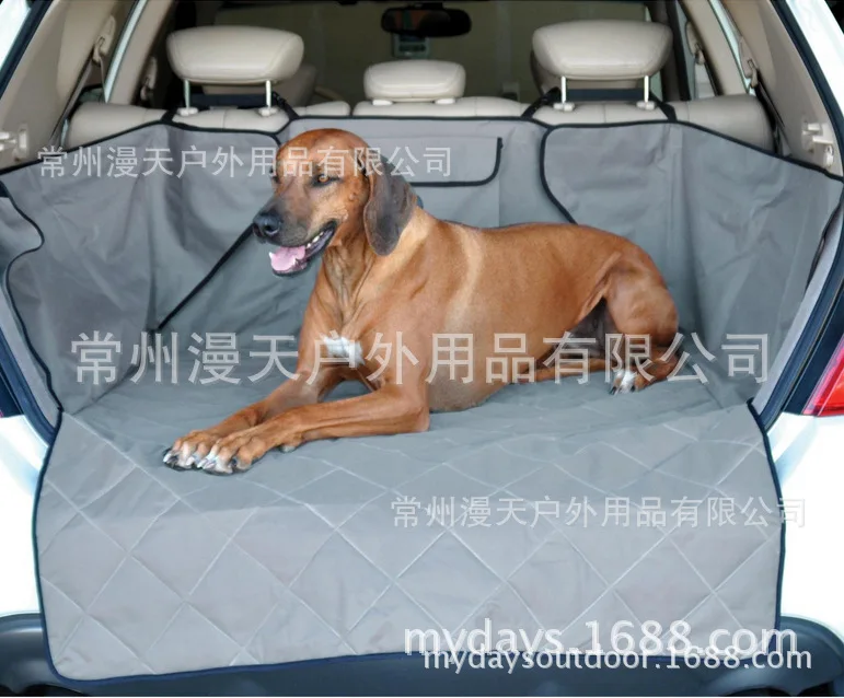 

Quilted Cotton Trunk Car Mat Pet Dog SUV Car Mats Cargo Cover