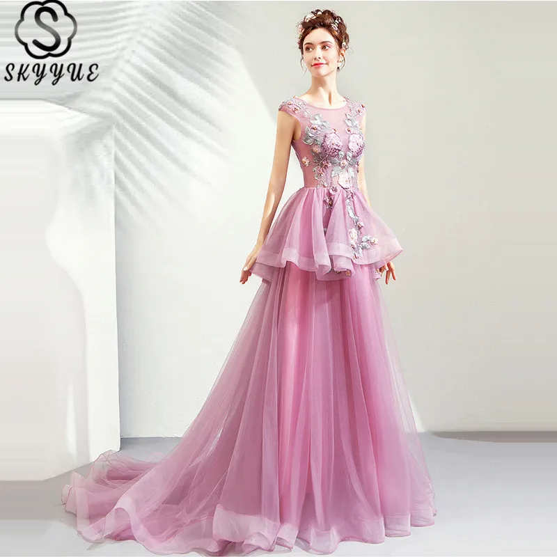 

Skyyue Court Train Prom Dress O-Neck Sleeveless Long Prom Dresses 2019 A-Line Tulle Embroidery Beading Vestidos De Gala E246