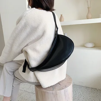 

Women Simple Dumplings Messenger Bag Designer Retro 2019 New Fashion Cloud Female Crossbody Shoulder Bag Tide Handbag Clutch Bag
