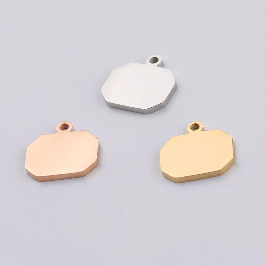 10674765854_1530176299