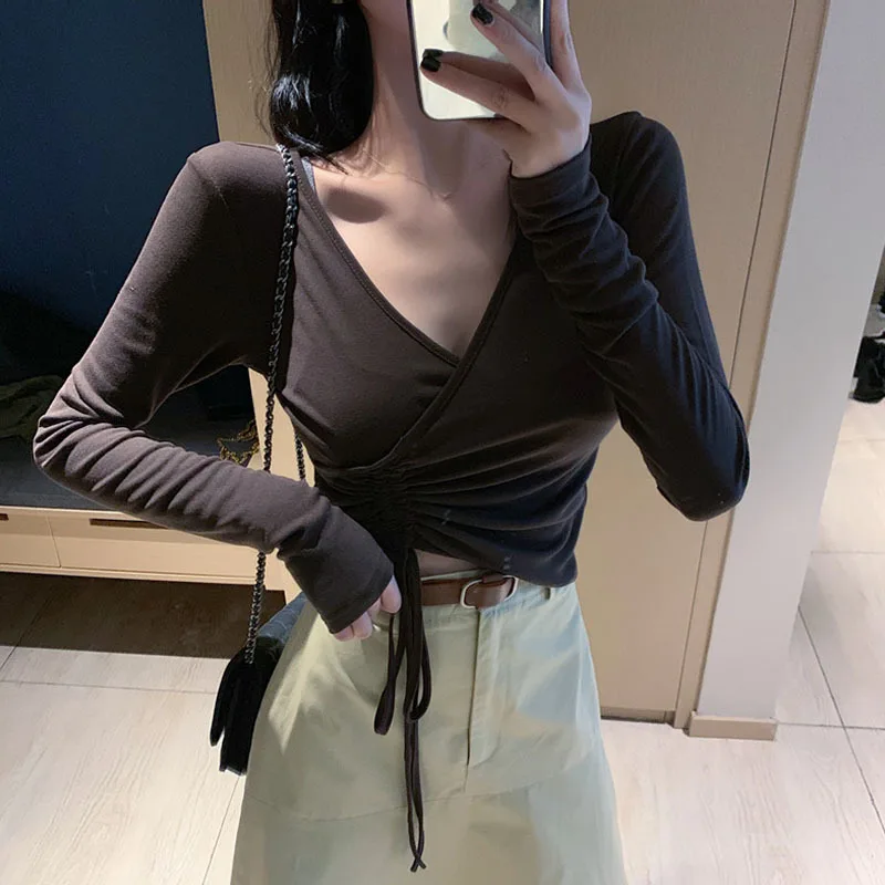 

The New Autumn Korean Version Of The Tight T-shirt, Chaozhou Panya V-tie, Long-sleeved Undercoat, Short Sexy Jacket