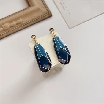 

Web celebrity temperament is contracted to restore ancient ways more edge gradient blue earrings senior female D1046 earrings