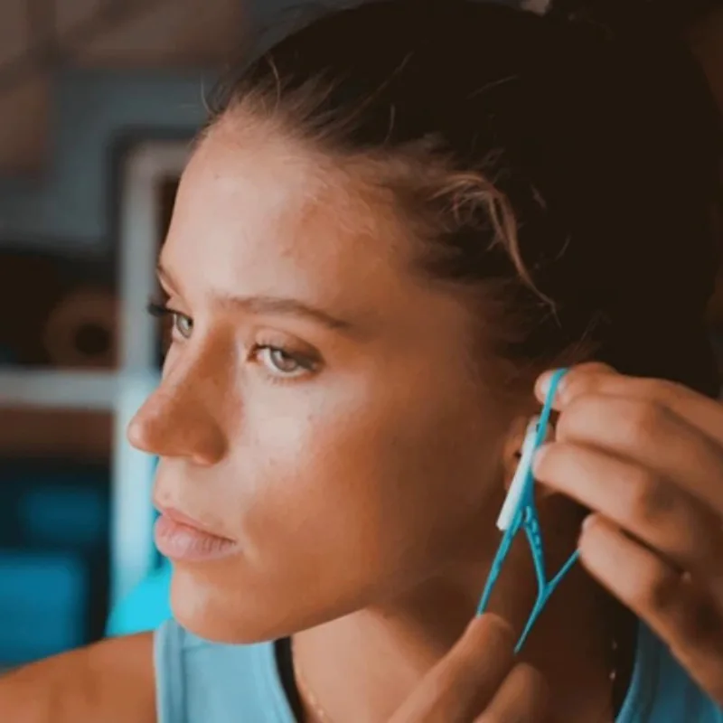 Силиконовый держатель для наушников Keepods с bluetooth фиксирующий защитный чехол