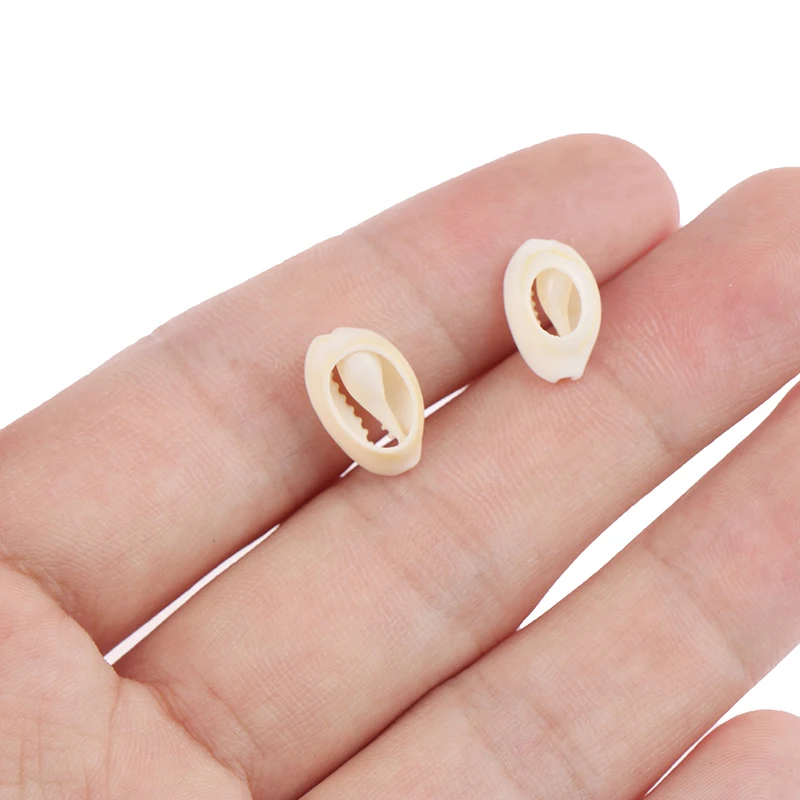 50pcs/Bag new Natural Sea Shell Loose Beads Home Decoration DIY Craft Conch Shell Pendant Jewelry Accessories