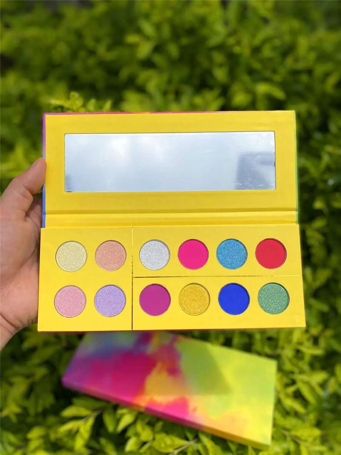 No Logo Makeup Pallete Wholesale New Eyeshadow Palette Bright Color Pigment Powder Cosmetics Neon Eye shadow Private Label