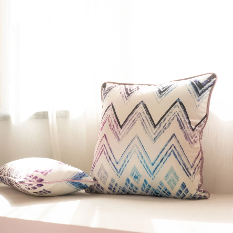 Розового и фиолетового цветов трубопроводов Бархатная подушка разные цвета