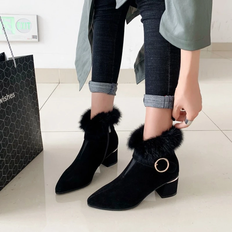 2020 winter fashion women's shoes pointed toe thick heel kid suede short plush women's ankle boots without zipper women boots