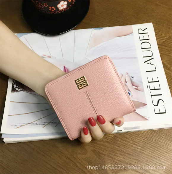 pink Европейский и американский женский кожаный короткий маленький кошелек, Модный мягкий кожаный бумажник с пряжкой и отделением для карт - Цвет: pink