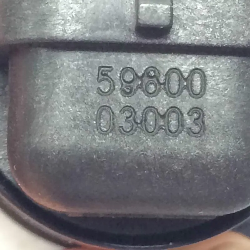 Шаговый двигатель на холостом ходу 59600