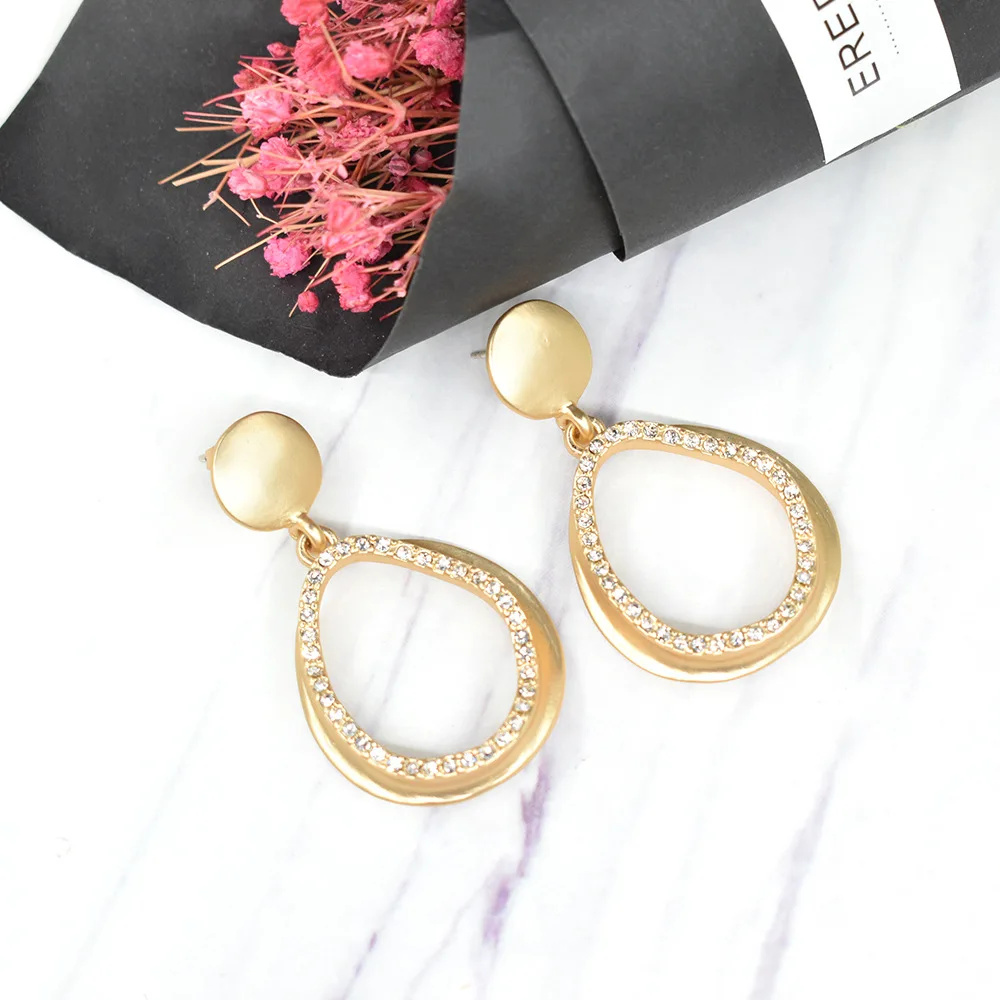 Модные серьги в стиле барокко стразы микро инкрустация Простые полые из сплава