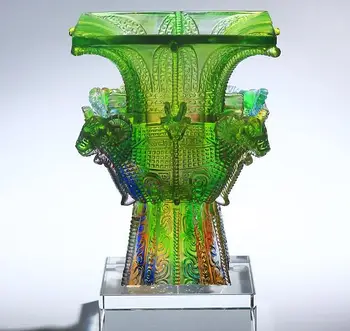 

Liuli Fangzunding Chinese characteristics craft ornaments