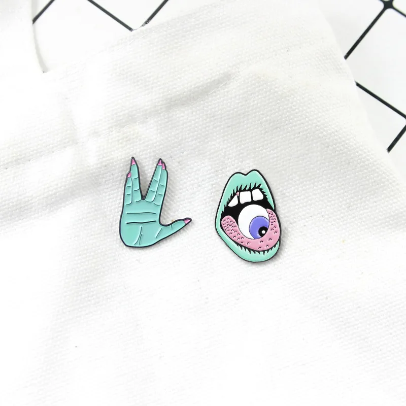 11826576392_1855866462