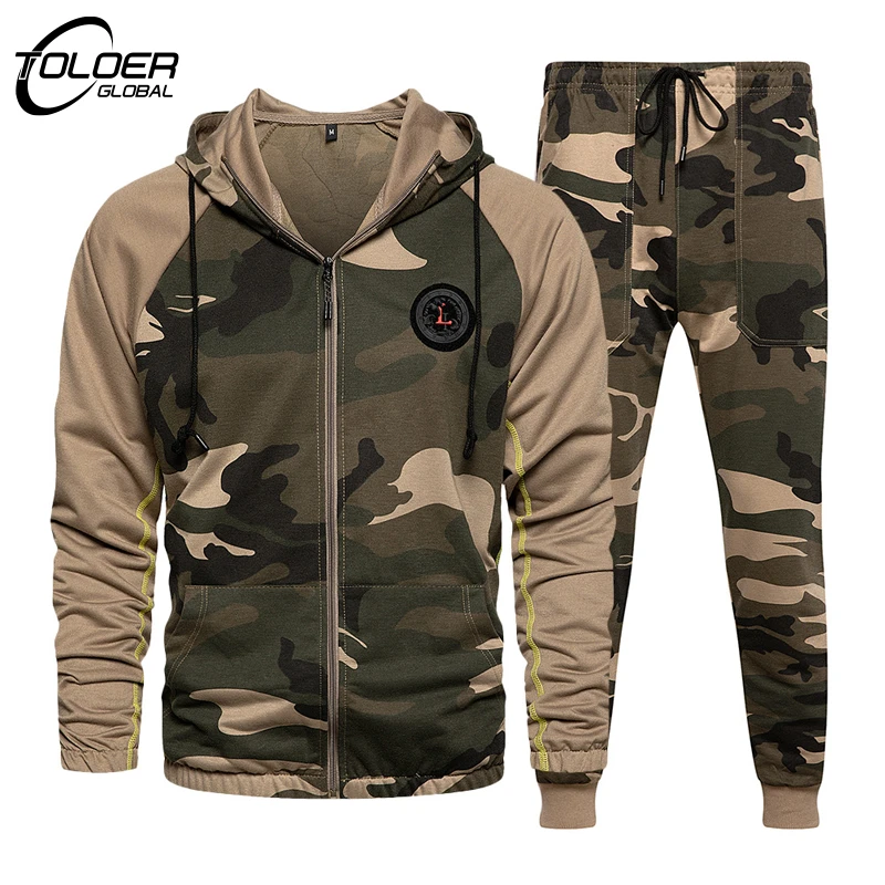 Mens Camouflage Tracksuits Hip Hop Hoodie Casual Sets Autumn Running Suit 2 Piece Set Men Streetwear Fitness Sportswear EUR Size mens two piece sets