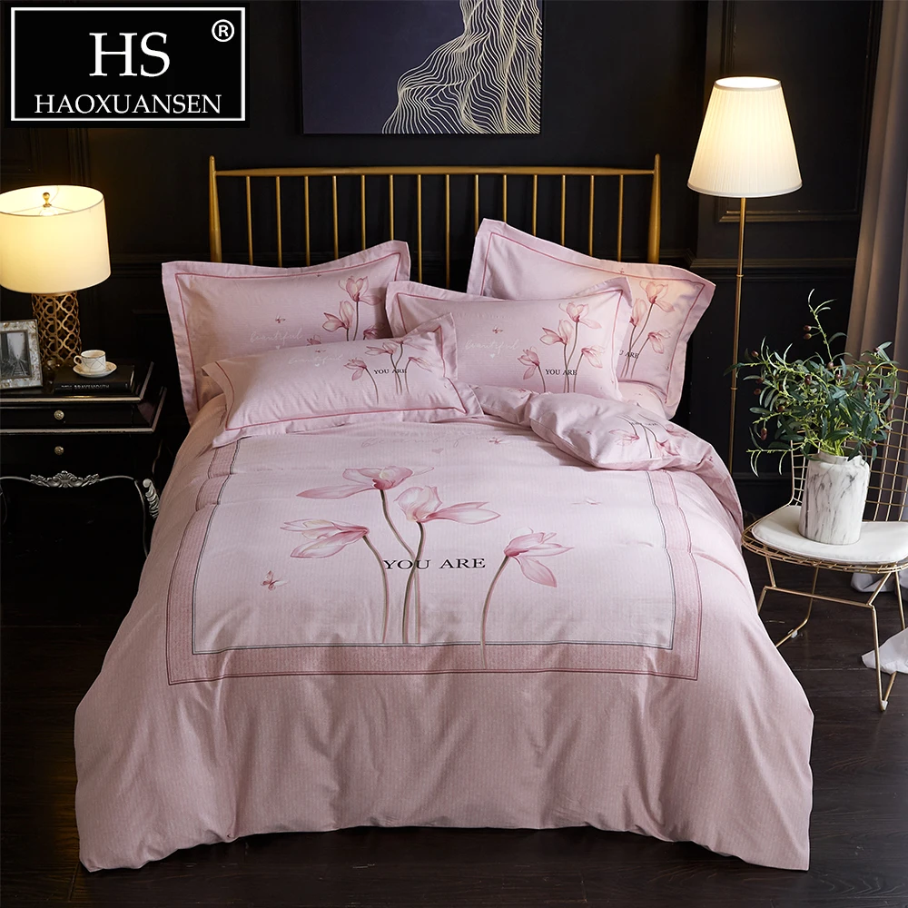 

Floral Sanding Cotton Bedding set Pink 4 Pieces Soft Warm Duvet Cover set with Cyclamen flowers for Winter Queen King Size