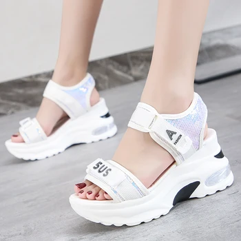 

Summer Women Platform Sandals Fashion Buckle Design White 8 cm Increasing Sandals Thick Sole Casual Platform Shoes Female