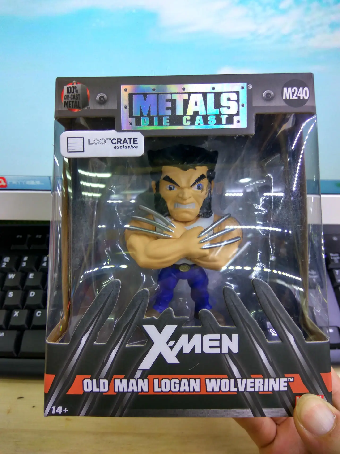 

American Superhero X-Men Cute Wolverine Logan Wolverine Black Hair Silver Capsule Toy Garage Kit