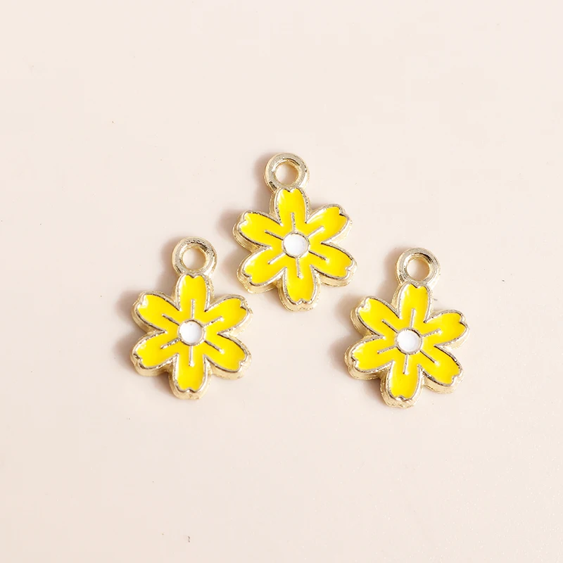 10pcs Cute Enamel Sakaru Daisy Flowers Charms Pendants for Necklace Bracelet Earring DIY Jewelry Making Accessories Findings