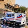 1:28 Diecast Luxury RV Recreational Vehicle Car Model Metal Camper Van Motorhome Touring Car Model Sound and Light Kids Toy Gift 3